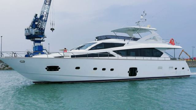 【深圳遊艇租賃】深圳機場遊艇會海星82尺豪華遊艇包船出海～解鎖海上頂級奢華生活～馭海而生·三層加冕