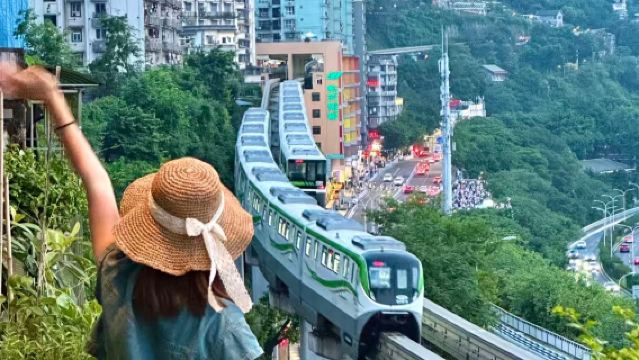 【水陸空】長江索道+兩江小渡+磁器口+李子壩+渣滓洞一日遊