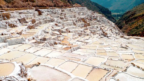 Peru Cusco sacred valley private half-day tour - Moray terraces + Maras salt mines + Inca ancient town