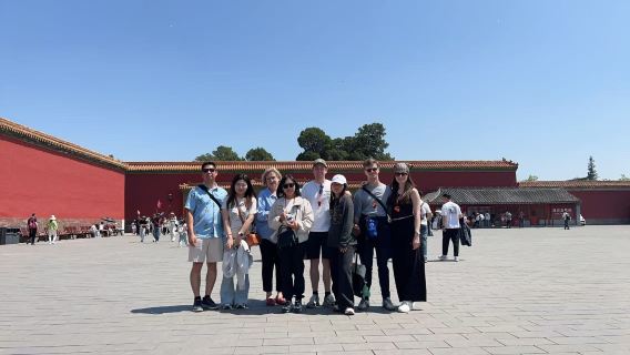Yasak Şehir ve Tiananmen Meydanı İngilizce Rehberli Turu (Sabah 08:00/09:30/11:30)
