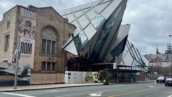 Kanada Toronto - Muzium Diraja Ontario - Kawasan Kejiranan Yorkville - Sewaan Peribadi Melancong