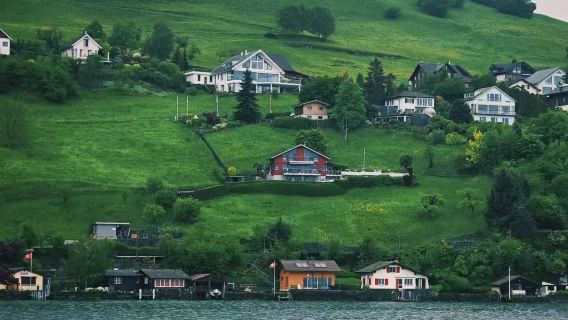 Pergi-balik dari Zurich: Lucerne + Gunung Rigi + Pelayaran Tasik Lucerne (Tiket Masuk Tidak Termasuk) + Jambatan Chapel