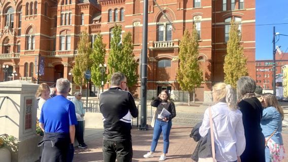 Cincinnati: Streetcar Food and Culture Tour