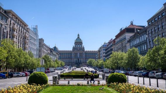 Praga: Tour completo en español y almuerzo, entradas