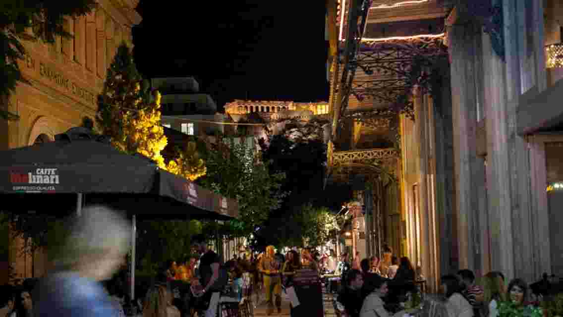 Athens Bar Hopping Tour