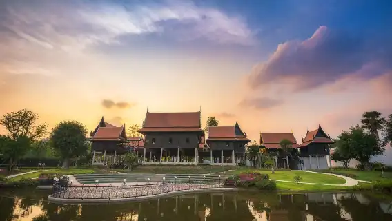 北碧府野生動物園+桂河大橋+死亡鐵路一日遊【專車專導】