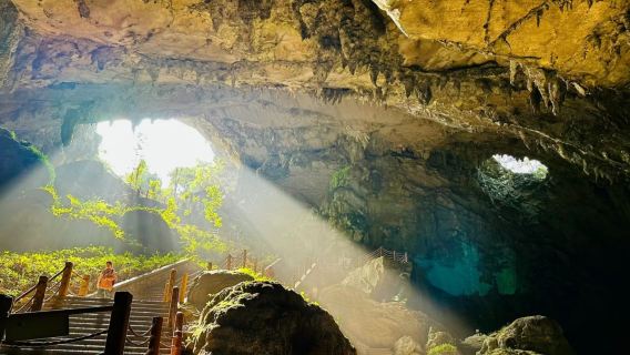 貴州織金洞一日遊【上門接送+包車團不拼車+不含票需自理】