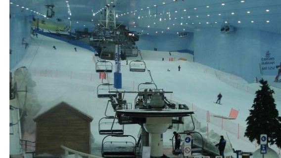 Dubai Attraction: Ski Dubai