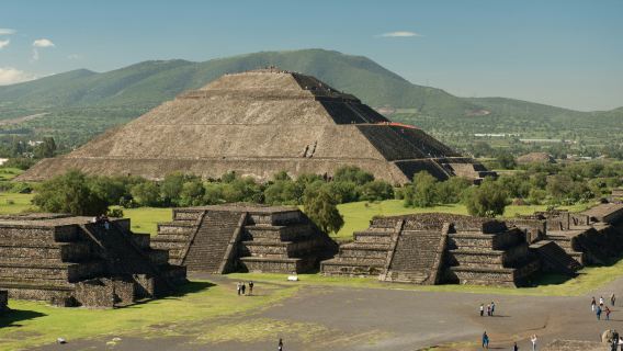 Teotihuacán: Fast-Track Entry + Guided Tour from Mexico City + Optional Lunch