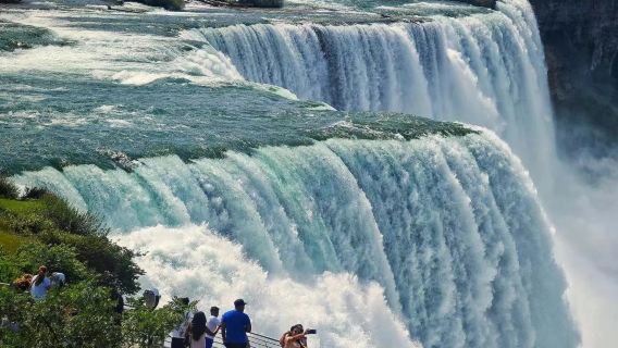 Tour esplorativo delle Cascate del Niagara - Partenza da New York
