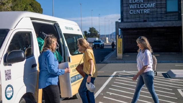 Eden: 2-Hour Highlights Tour, Nature, Beaches and Lookouts