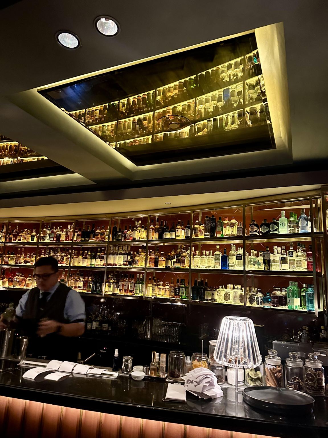 Must-try Manhattan restaurants in Singapore with restaurant reservation service