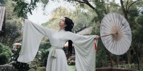 大餘旅拍【丫山/西華山/梅關古驛道攝影跟拍街拍抓拍航拍/婚紗寫真/微電影】