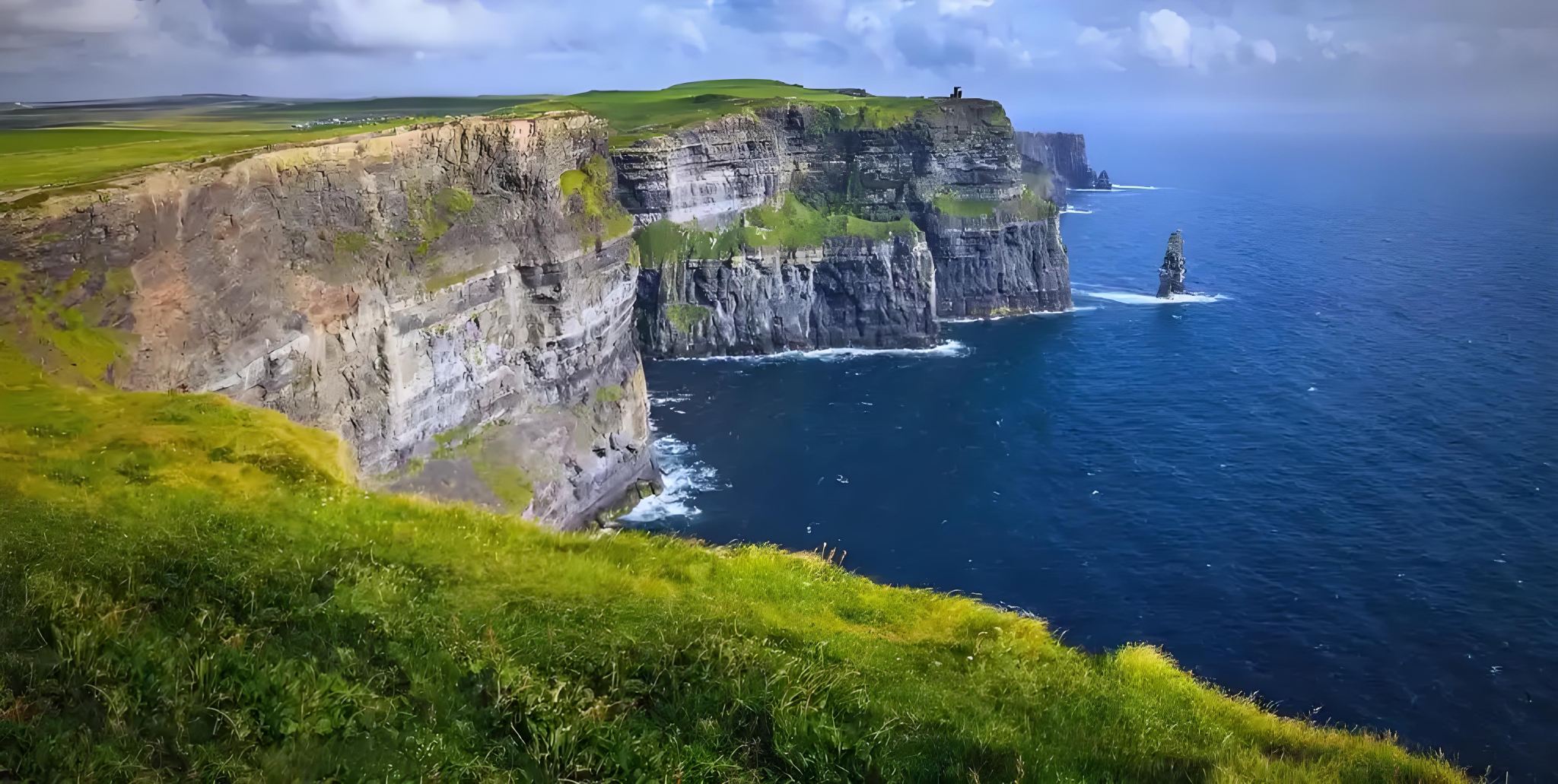 Однодневный тур из Дублина к Скалам Мохер и Голуэй (поездка в составе сборной группы/гид на английском языке), входной билет не включен