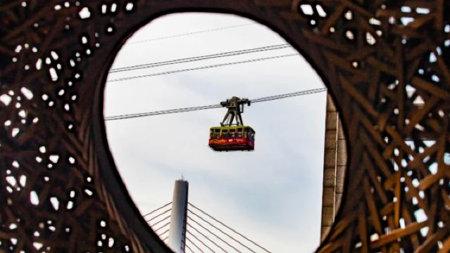 8 orang kumpulan pelancong | lawatan sehari di Chongqing | Kabel Kereta Udara Sungai Yangtze + Liziba + Jalan Graffiti + Keindahan Budaya Ba-Yu