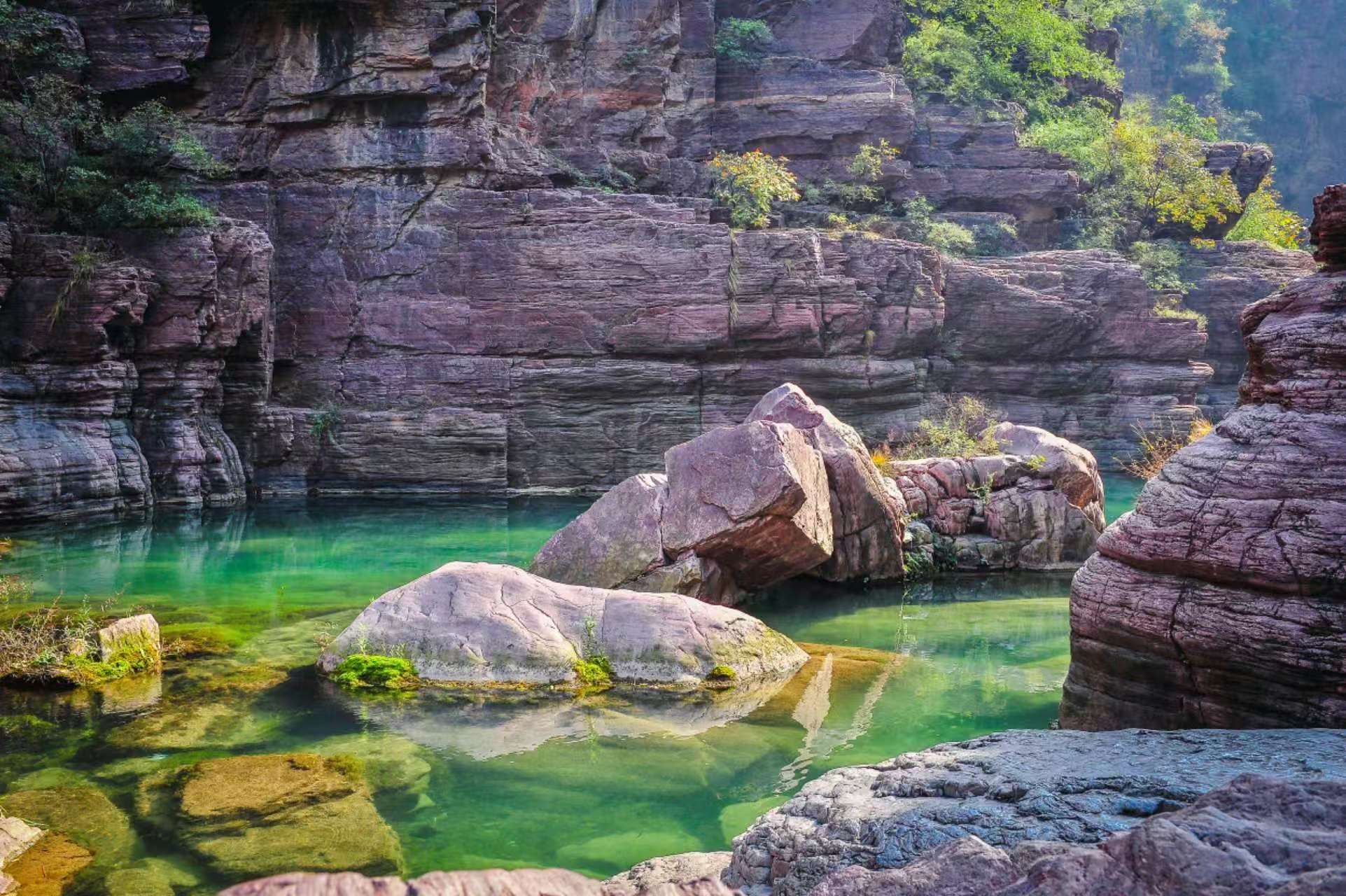 河南雲台山風景名勝區紅石峽-小寨溝-猴山一日遊