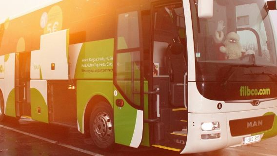 Brussel: Bus naar/van Charleroi Airport en Brugge Sint-Michiels Station West