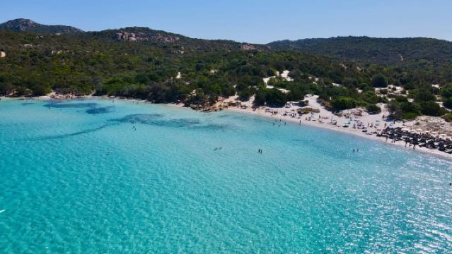 Costa Smeralda: una excursión fabulosa que combina lujo, naturaleza y relajación