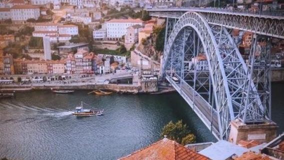 葡萄牙+波爾圖大教堂+萊羅書店一日遊/行程可調-可定制