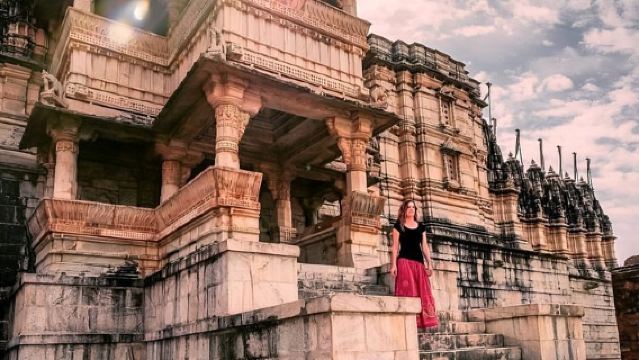 Kumbhalgarh & Ranakpur Day Trip from Udaipur with Guide and Lunch