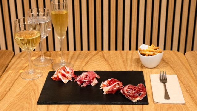 Jamón Experience Premium Corso avanzato di degustazione del jamón iberico a Barcellona