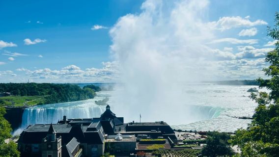 Kanada Toronto - Air Terjun Niagara - Pekan Tepi Tasik - Sewaan Peribadi Lawatan Santai