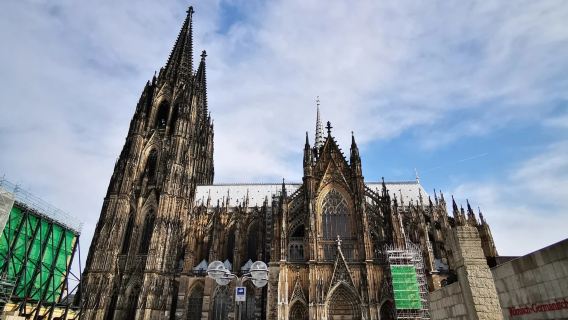 Cologne Sewaan Peribadi Pergi-Balik: Katedral + Taman Filem Jerman + Pancutan Coklat Bahasa Cina