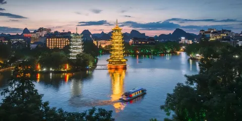 桂林兩江四湖夜遊【日遊一江四湖/夜遊兩江四湖多套餐可選】