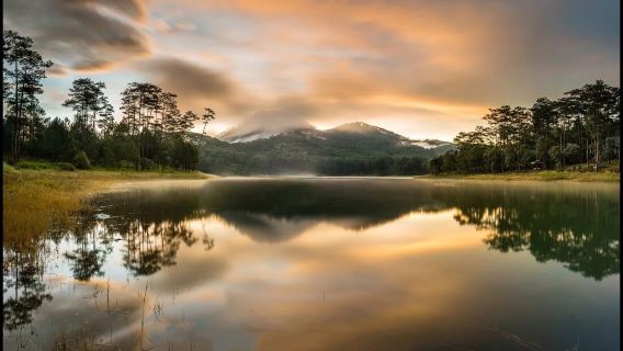 Da Lat: Scenic Adventure - Pinhatt Peak Trekking & Tuyen Lam Lake Kayak 
