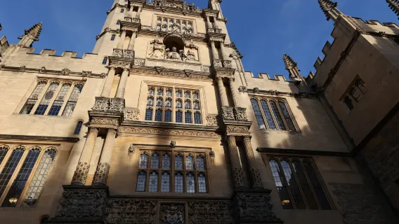 90 minute: Magic to Nobel (private) EN/FR