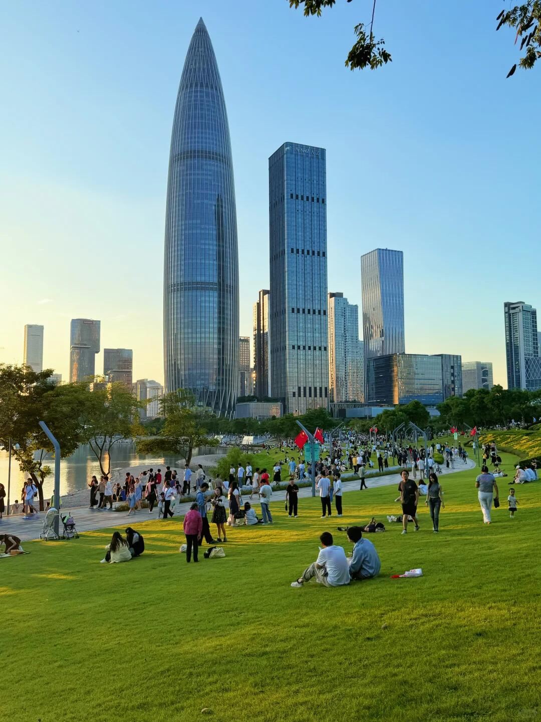 Shenzhen Bay Park + Oh Bay + Nanshan + Melania Town Day Tour - English Service Available