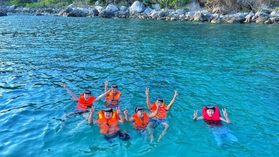 Excursion à la journée sur l'île de Cham avec plongée avec tuba, plongée sous-marine optionnelle et spa – Au départ de Da Nang/Hội An