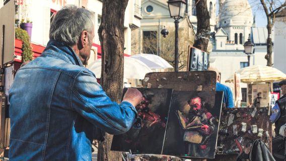 Paris: Private Full Day Tour to Montmartre & Eiffel Tower