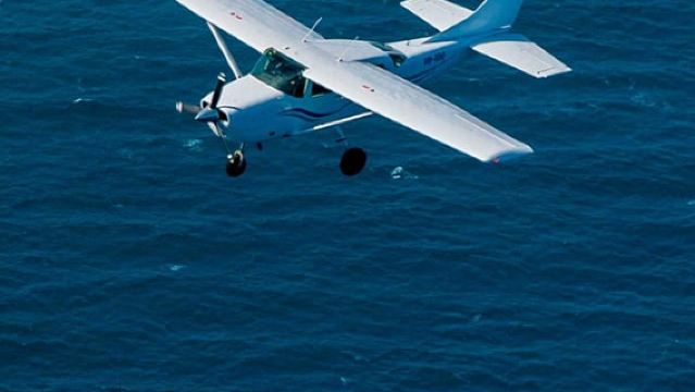 Perth: Rottnest Island Flight Transfer with Return Ferry