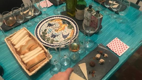 Degustazione di vini e formaggi