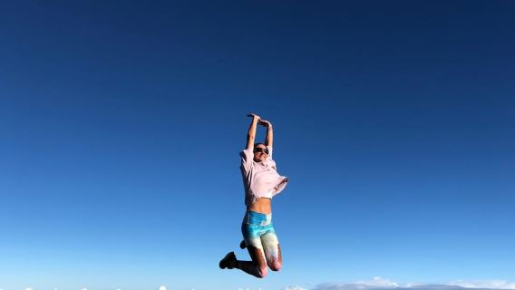 Maui: Haleakala Sunset Tour with Snacks and Photos