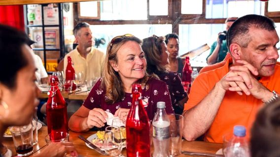 París: Recorrido gastronómico por Notre Dame y el Barrio Latino con más de 8 degustaciones