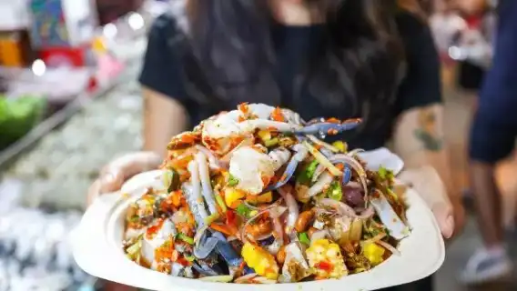 泰國曼谷野生動物園+海洋公園+巧克力村+席娜卡琳夜市日遊