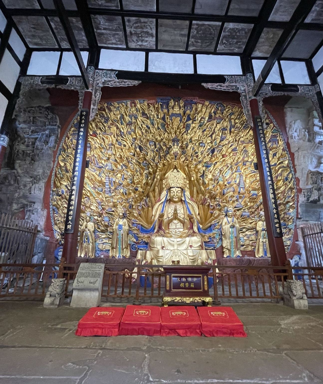 1-Day Chongqing Tour to Dazu Stone Carvings: Beishan Rock Carvings + Baodingshan Rock Carvings (English guide available)