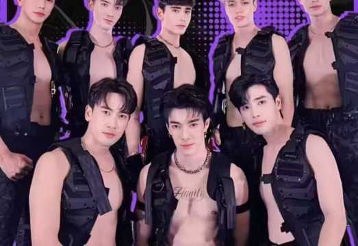 Ocean Sky Cruise in Pattaya | Oriental Carnival Sky & Sea Feast on the Third Deck | Male Models and Ladyboys