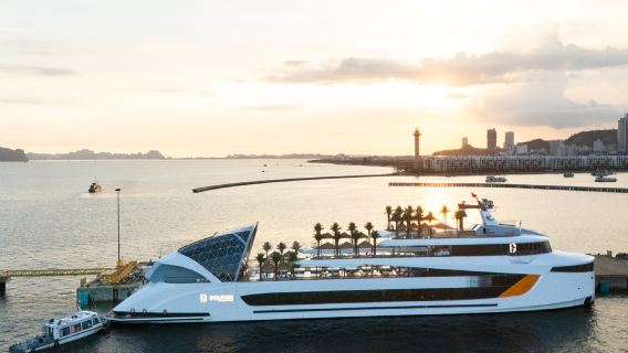 Teluk Halong dengan Dolphin Cruise: Berkayak, Berenang, Meneroka Gua, Pesta Matahari Terbenam
