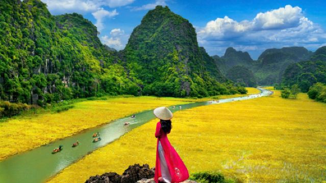 ทริปวันเดียวที่นิญบิ่ญจากฮานอย : ทัวร์หรู ฮวาลือ - ถ้ำตัมก๊อก - ถ้ำมู่ยาบนรถลีมูซีน