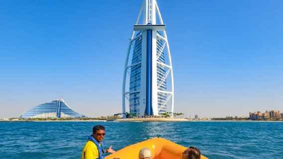 ประสบการณ์สปีดโบ๊ตเรือสีเหลืองที่ดูไบ
