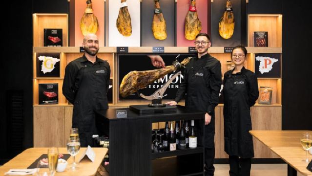 Jamón Experience Masterclass Plus: degustazione di prosciutto, vino e formaggio