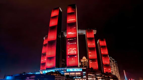 Chongqing | Liziba lightrail door gebouw | Ciqikou | Hongyadong | Bai Mansion en Zhazidong privétour met gecharterde auto