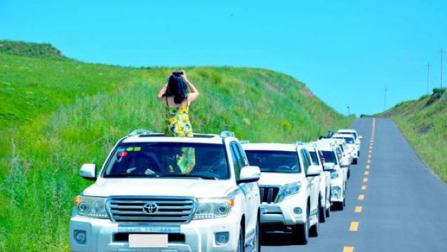 Lawatan sehari ke Air Terjun Huangguoshu dari Guiyang [lawatan sewa peribadi + pengangkutan dari pintu ke pintu + kumpulan persendirian]