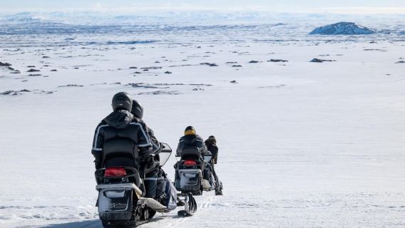Akureyri: Lake Mývatn Snowmobile Tour with Pickup