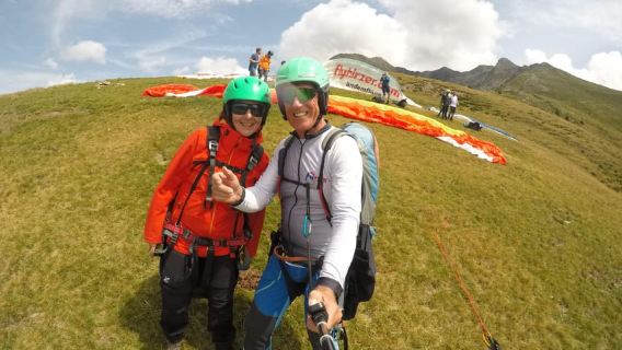 Merano: Tandem Paragliding From Hirzer Mountains Bergstation
