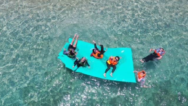 三亞亞龍灣潛水+亞龍灣海底世界體驗潛水水肺潛水0.5小時【遠海深潛+機動船+潛水跟拍/拖傘/飛龍/玻璃船】