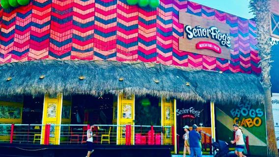 Señor Frog's Los Cabos: Frog's Pass